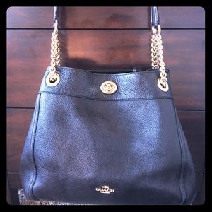 Like new Coach black shoulder bag